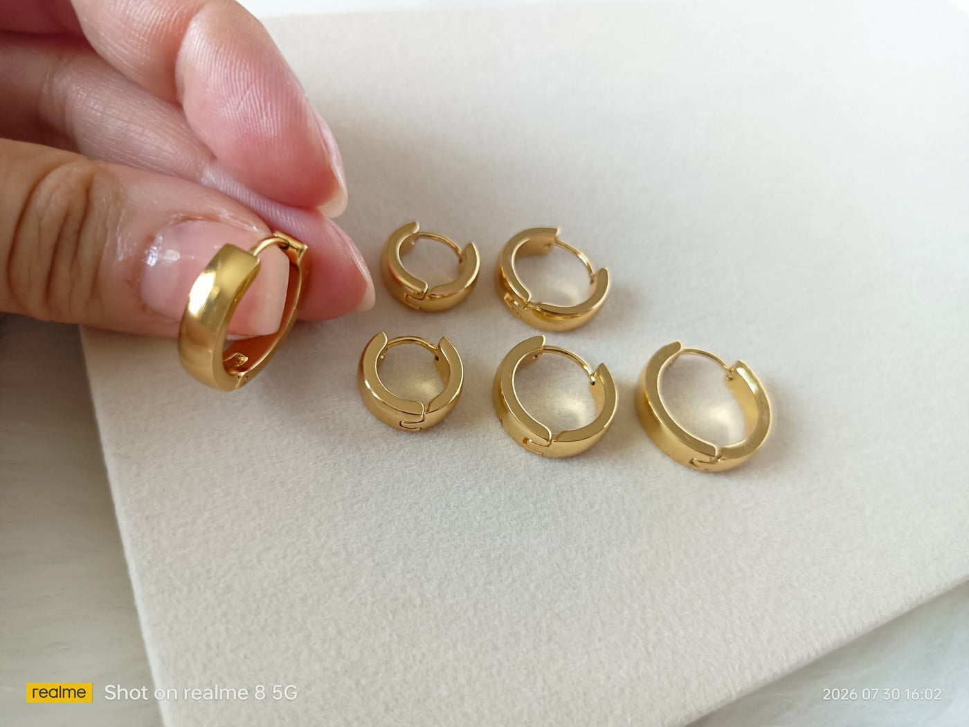Luna Classic Hoops - view 2